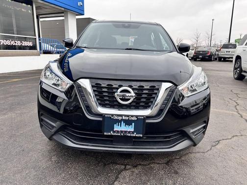2020 Nissan Kicks S