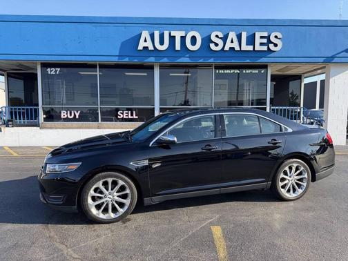 Shadow Black 2018 Ford Taurus Limited