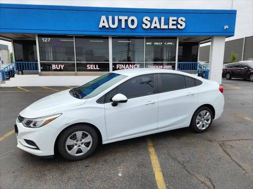 2016 Chevrolet Cruze LS Auto