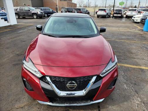 2022 Nissan Maxima SL