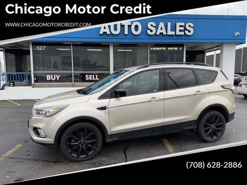 Magnetic Metallic 2017 Ford Escape SE