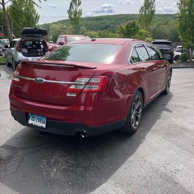 2013 Ford Taurus SHO