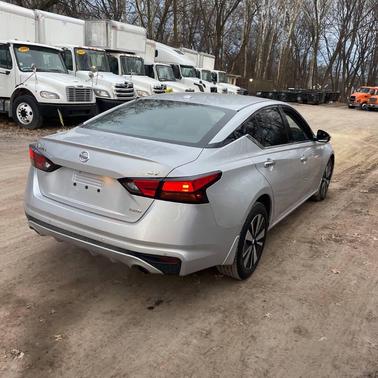 2020 Nissan Altima 2.5 SV