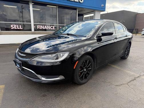 2016 Chrysler 200 Limited