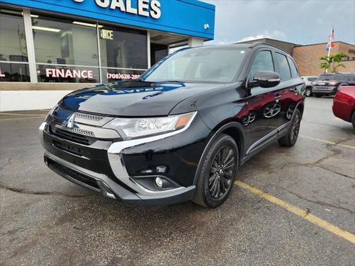 2020 Mitsubishi Outlander SE
