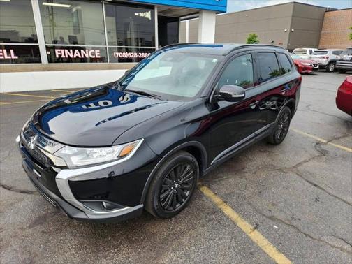 2020 Mitsubishi Outlander SE