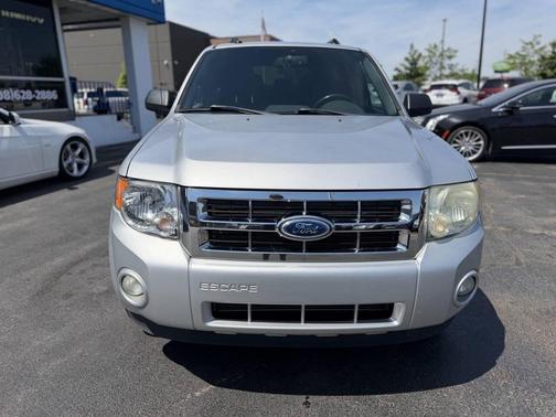 Ingot Silver Metallic 2012 Ford Escape XLT