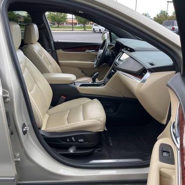 Tan 2017 Cadillac XT5 Luxury