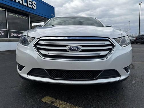 2019 Ford Taurus Limited