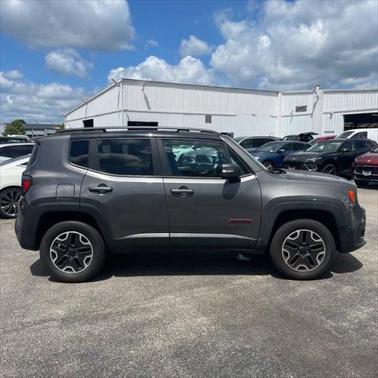 2016 Jeep Renegade Trailhawk