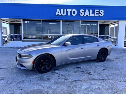 2015 Dodge Charger SXT