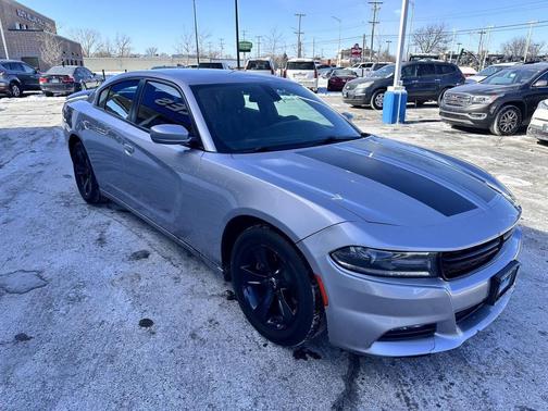 2015 Dodge Charger SXT