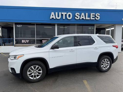 Summit White 2020 Chevrolet Traverse LS