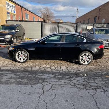 2019 Jaguar XE 25t Prestige