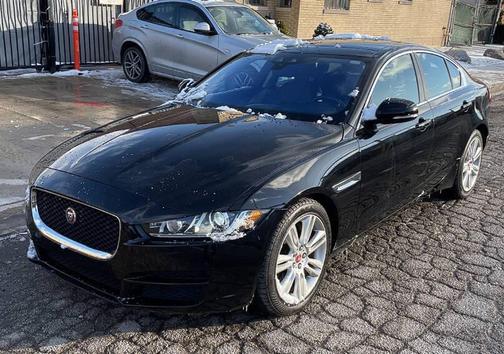 2019 Jaguar XE 25t Prestige
