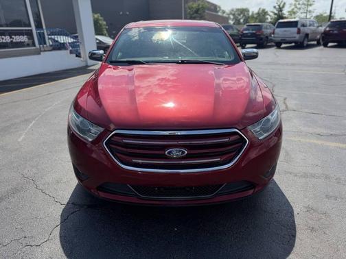 Ruby Red Metallic Tinted Clearcoat 2015 Ford Taurus Limited