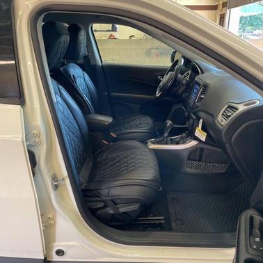 White Clearcoat 2021 Jeep Compass Latitude