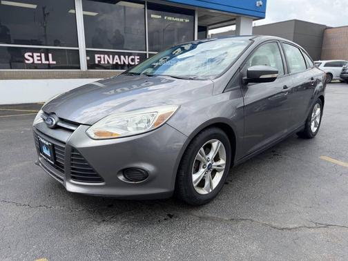 Sterling Gray Metallic 2014 Ford Focus SE