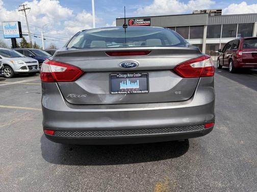 Sterling Gray Metallic 2014 Ford Focus SE