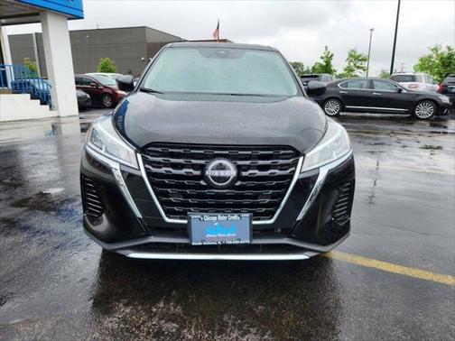 2024 Nissan Kicks S