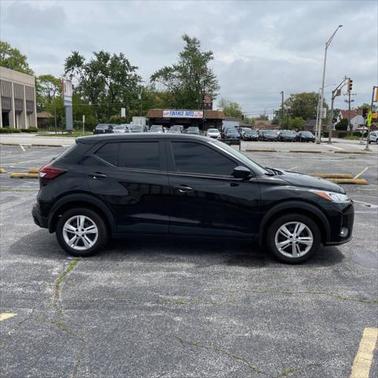 2024 Nissan Kicks S