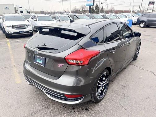 2016 Ford Focus ST 