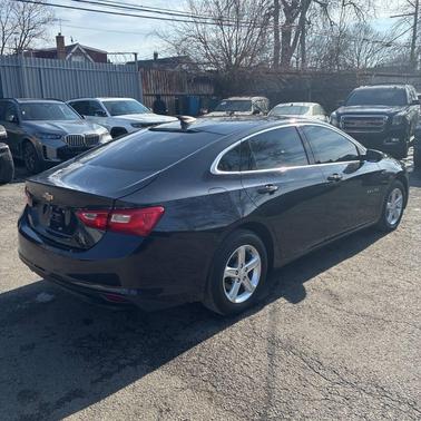 2022 Chevrolet Malibu 1LS