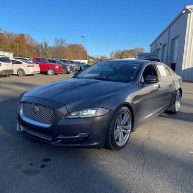 2016 Jaguar XJ Portfolio 4dr Sedan