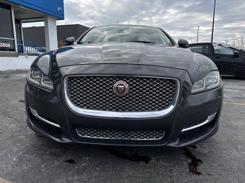 2016 Jaguar XJ XJL Portfolio
