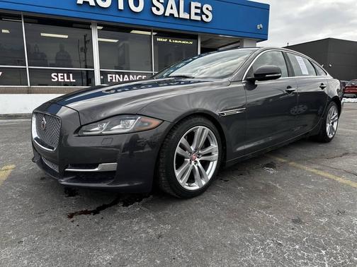 2016 Jaguar XJ XJL Portfolio