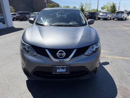 Gun Metallic 2017 Nissan Rogue Sport S