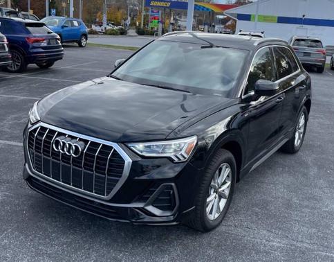 2025 Audi Q3 Premium 45 TFSI S line quattro Tiptronic