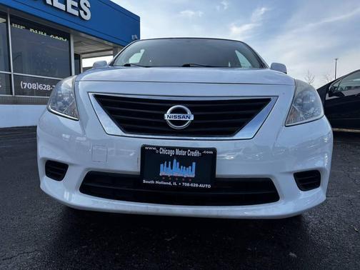 2014 Nissan Versa 1.6 SV