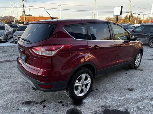 2016 Ford Escape SE