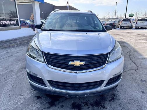 2017 Chevrolet Traverse LS