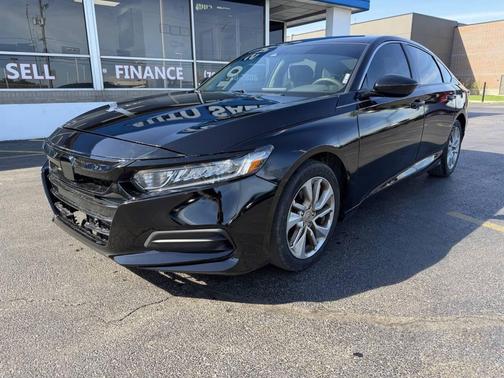 Crystal Black Pearl 2019 Honda Accord LX