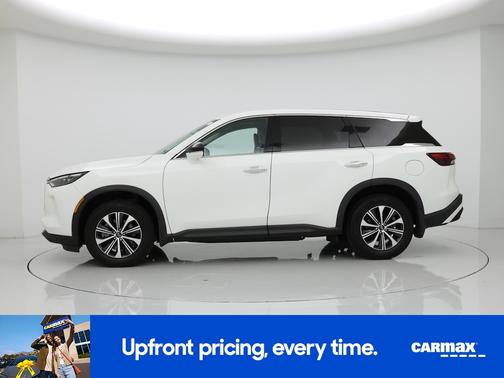 White 2023 INFINITI QX60 Pure