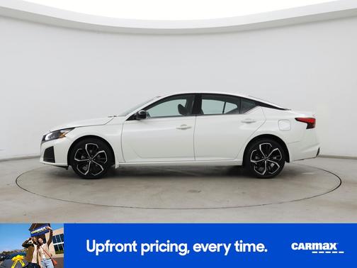 2023 Nissan Altima SR