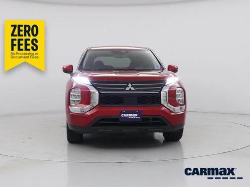 Red 2022 Mitsubishi Outlander ES