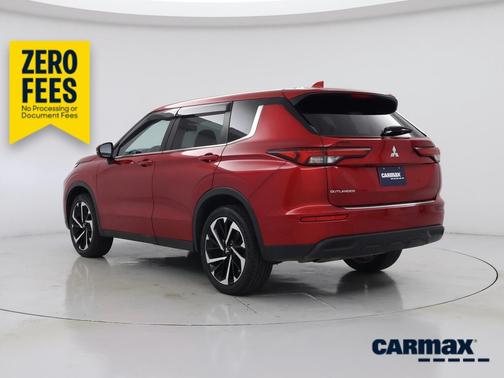 Red 2022 Mitsubishi Outlander ES