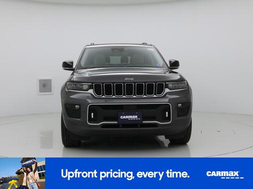 Gray 2022 Jeep Grand Cherokee L Overland