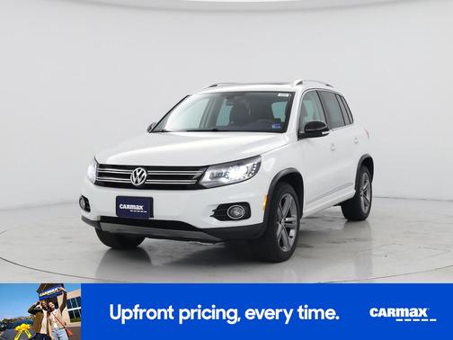 White 2017 Volkswagen Tiguan Sport