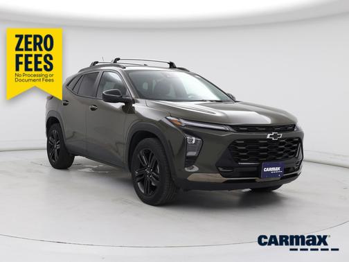 Green 2024 Chevrolet Trax Activ
