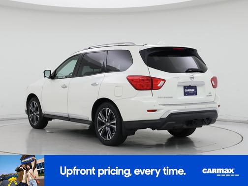 White 2020 Nissan Pathfinder Platinum