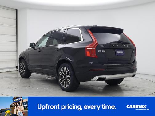 2020 Volvo XC90 T6 Momentum