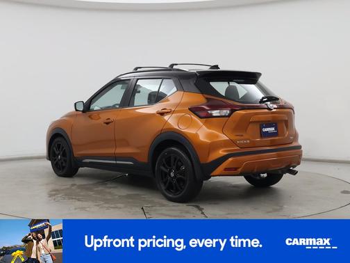 2021 Nissan Kicks SR