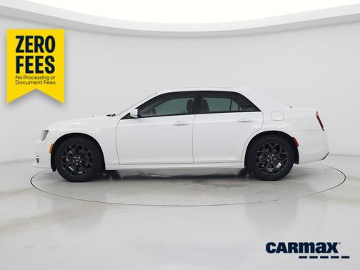 White 2023 Chrysler 300 Touring L