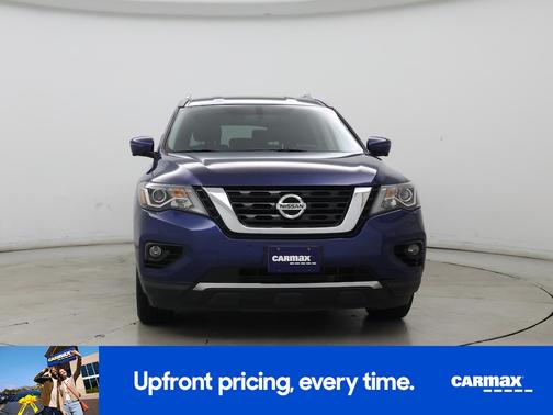 2018 Nissan Pathfinder SL