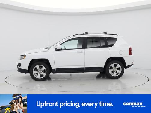 White 2016 Jeep Compass Latitude