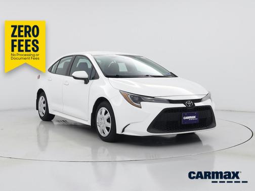 White 2022 Toyota Corolla LE